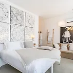 Colégio Charm House
