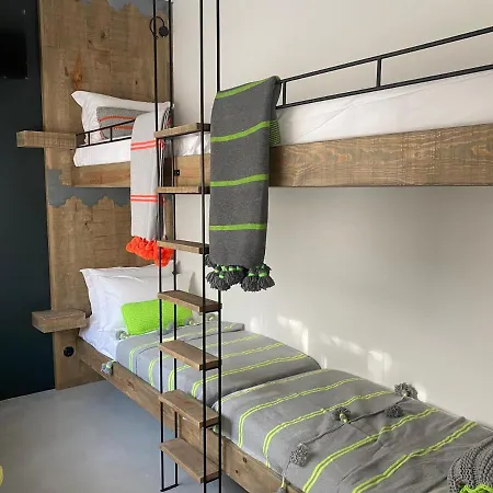 Colegio Charm House * Tavira