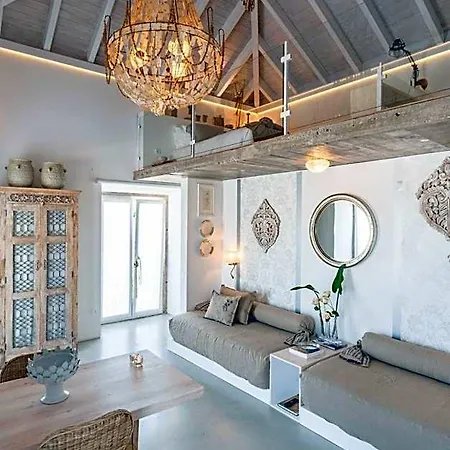 Colegio Charm House منزل ريفي *