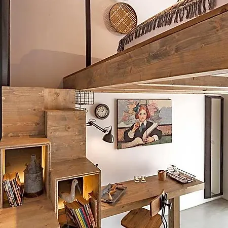 Colegio Charm House *