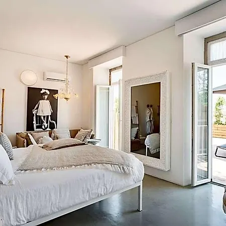 Landsted Colegio Charm House
